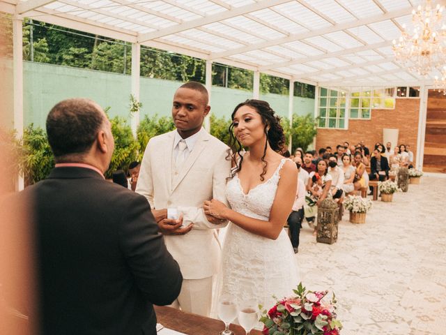 O casamento de Victor Hugo  e Evelyn  em Rio de Janeiro, Rio de Janeiro 35