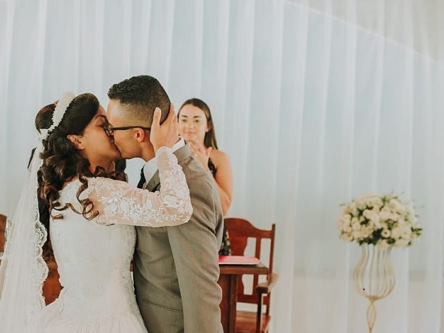 O casamento de Miguel  e Gabriella  em Taiacupeba, São Paulo Estado 5
