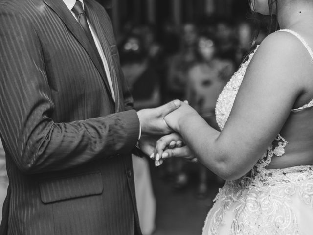 O casamento de Thiago e Ana Paula em Muriaé, Minas Gerais 27