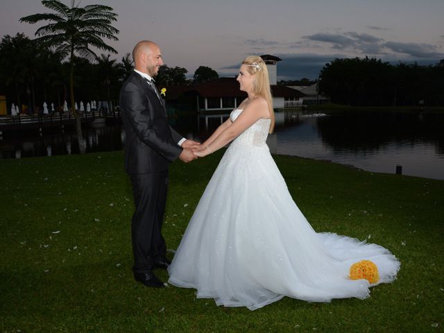 O casamento de Ederson e Clarisse em Novo Hamburgo, Rio Grande do Sul 11