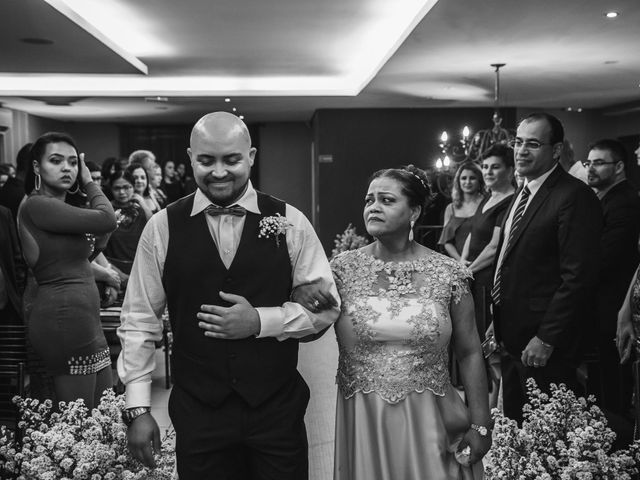 O casamento de Thiago e Fernanda em Brasília, Distrito Federal 22