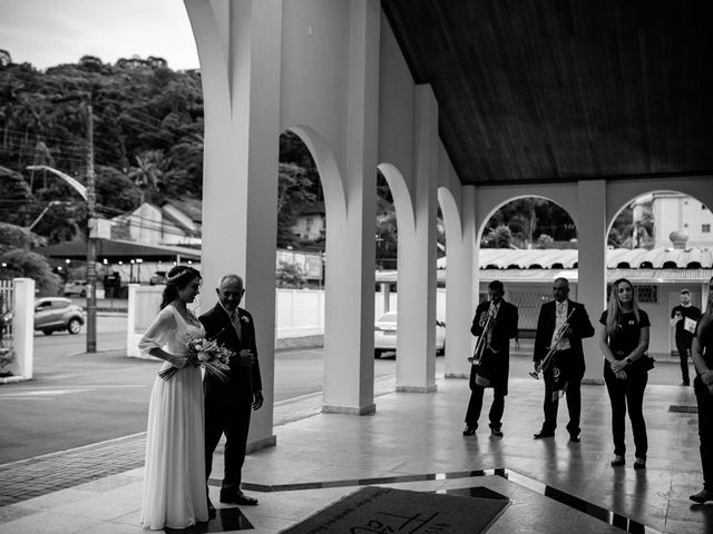 O casamento de Daniel e Débora em Joinville, Santa Catarina 32