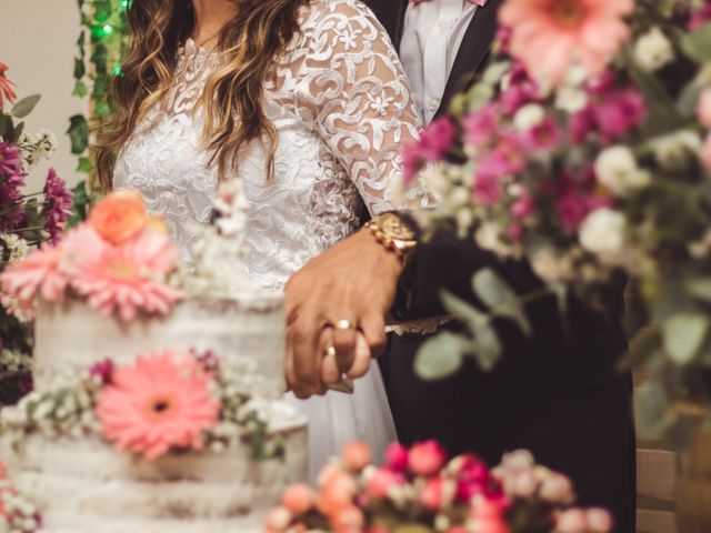 O casamento de Fabio e Barbará em Cordeiros, Bahia 13