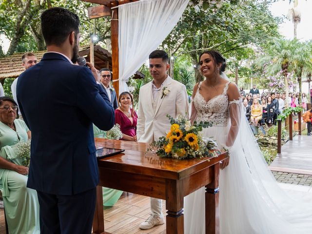 O casamento de Marlom e Natasha em Mairiporã, São Paulo Estado 13