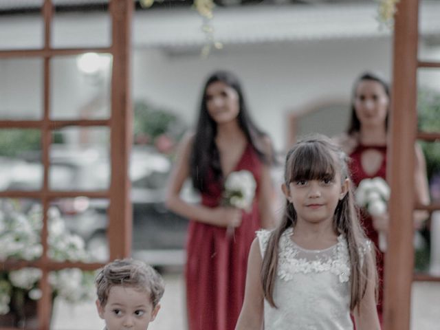 O casamento de Ricardo e Marisa em Além Paraíba, Minas Gerais 77