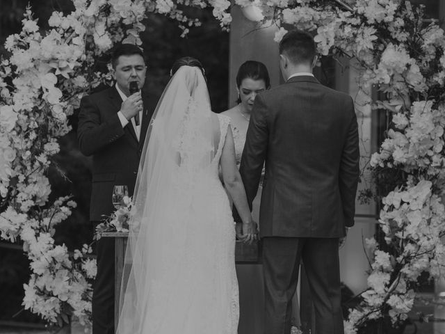 O casamento de Leandro e Karmel em Curitiba, Paraná 11