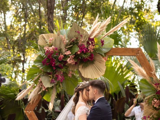 O casamento de Marcelo e Lara em Belo Horizonte, Minas Gerais 8