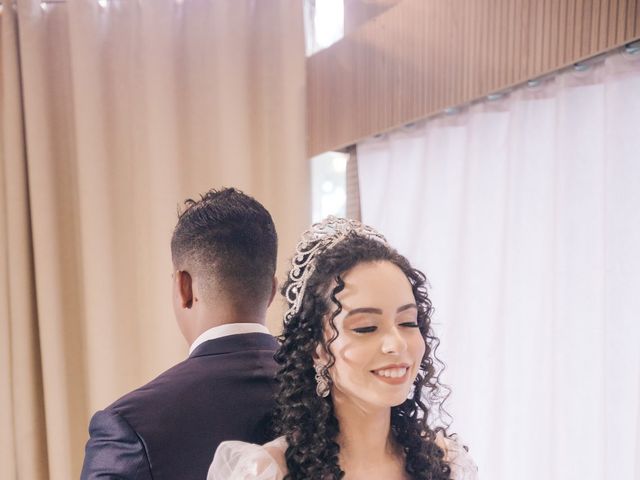 O casamento de Almir e Isabella em Belo Horizonte, Minas Gerais 40