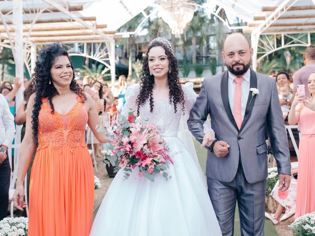 O casamento de Almir e Isabella em Belo Horizonte, Minas Gerais 54
