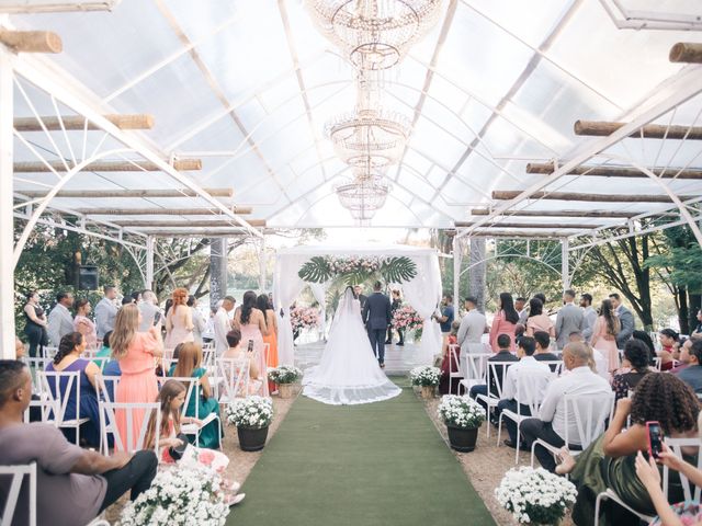 O casamento de Almir e Isabella em Belo Horizonte, Minas Gerais 58