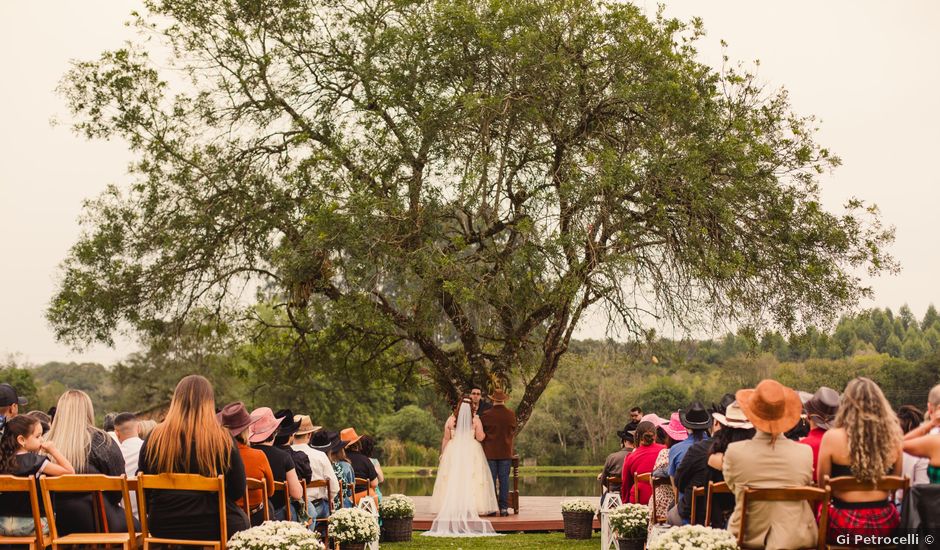 O casamento de Felipe e Barbara em Colombo, Paraná