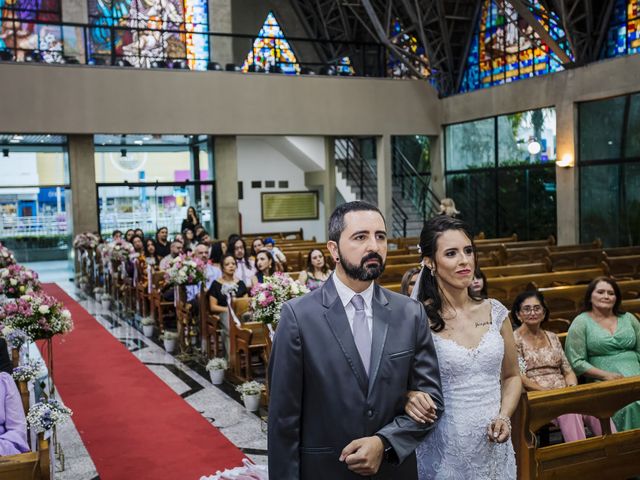 O casamento de Alessandro e Juliana em Cotia, São Paulo Estado 26