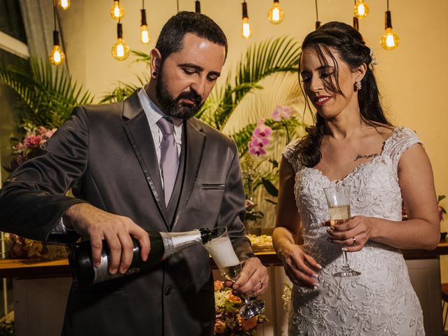 O casamento de Alessandro e Juliana em Cotia, São Paulo Estado 51