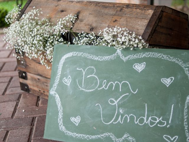 O casamento de Viniccius e Larissa em Curitiba, Paraná 26