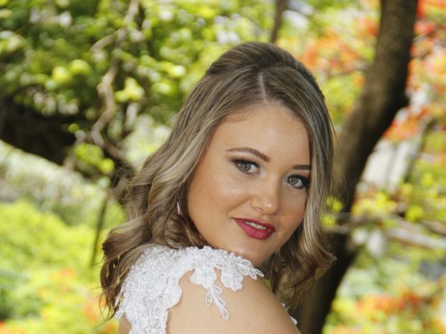 O casamento de Robson e Bárbara  em Belo Horizonte, Minas Gerais 3
