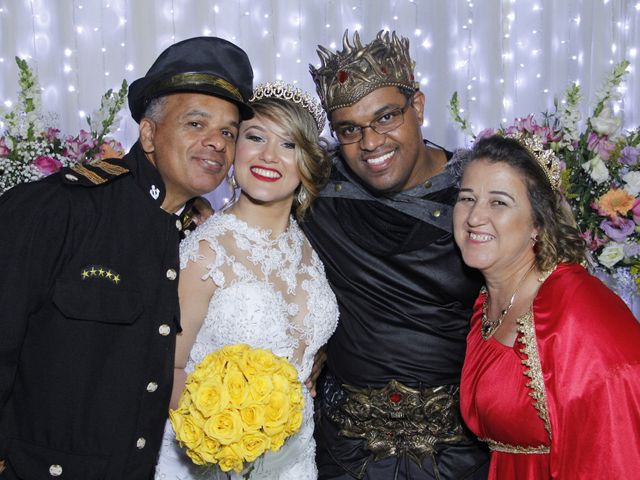 O casamento de Robson e Bárbara  em Belo Horizonte, Minas Gerais 5