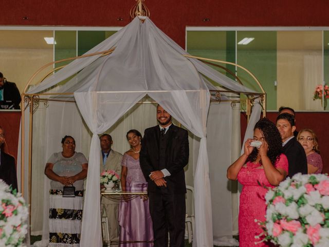 O casamento de Mariane  e Matheus  em Águas Lindas de Goiás, Goiás 4