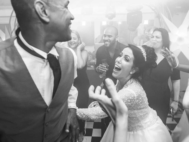O casamento de Carlos Eduardo e Jaqueline em Santos, São Paulo Estado 13