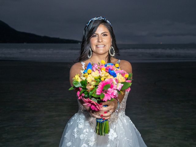 O casamento de Cesar e Melina em São Sebastião, São Paulo Estado 22