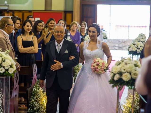O casamento de Willian e Viviane em São Paulo 32