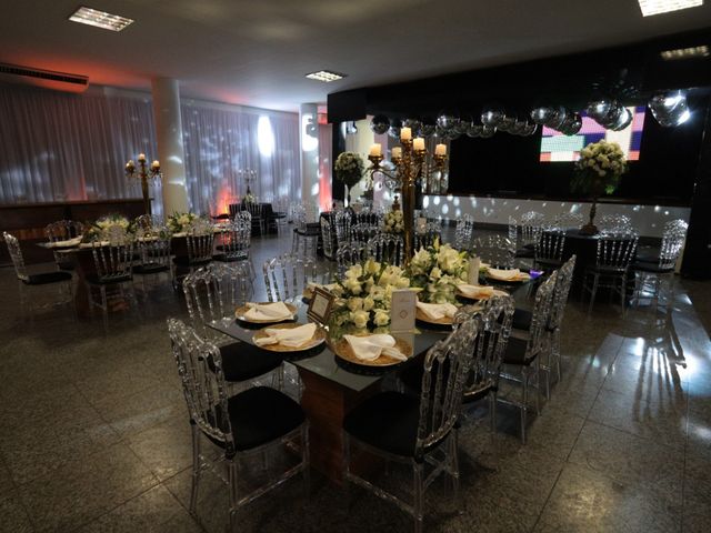 O casamento de Carlos Eduardo e Aleandra em Belo Horizonte, Minas Gerais 5