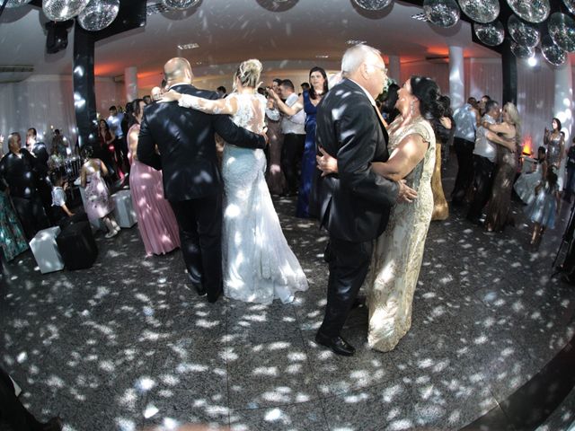 O casamento de Carlos Eduardo e Aleandra em Belo Horizonte, Minas Gerais 7