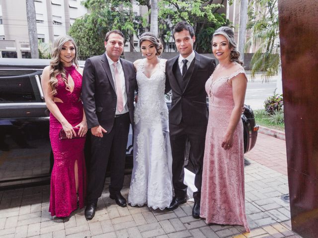 O casamento de Jonatas e Bianca em Goiânia, Goiás 30