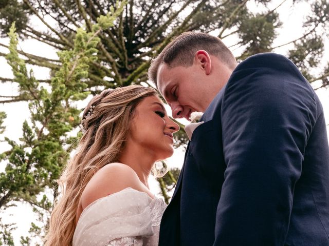 O casamento de Felipe e Gabriela em Curitiba, Paraná 76