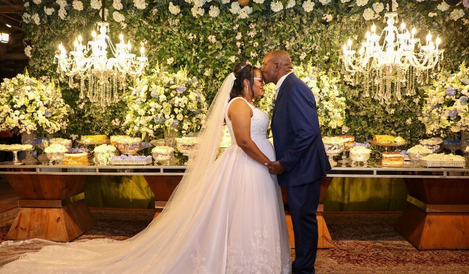 O casamento de Carlos  e Patrícia  em Oratórios, Minas Gerais
