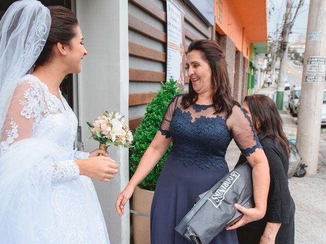 O casamento de Heverton e Julia em Embu, São Paulo 14