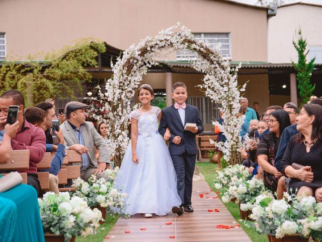 O casamento de Heverton e Julia em Embu, São Paulo 52