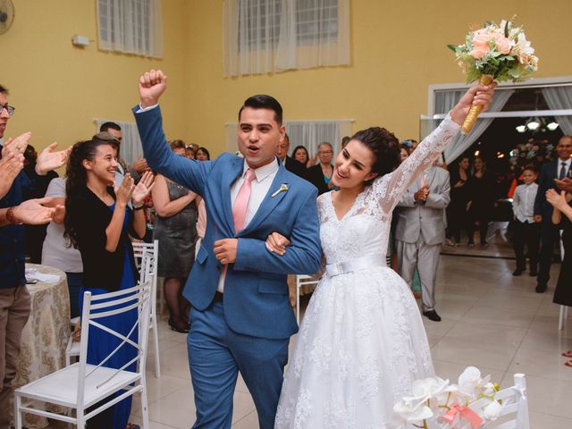 O casamento de Heverton e Julia em Embu, São Paulo 82