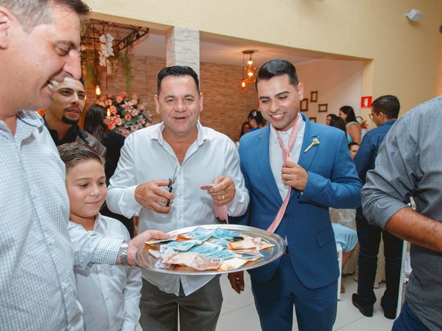 O casamento de Heverton e Julia em Embu, São Paulo 93