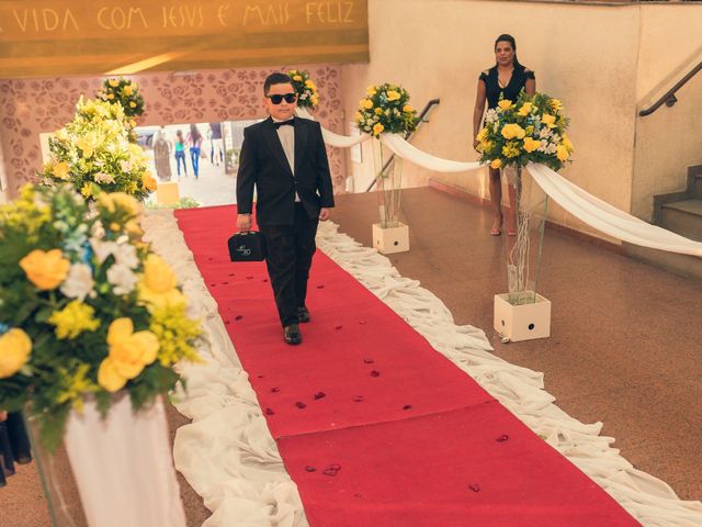 O casamento de Fernando e Daniela em Taboão da Serra, São Paulo 17