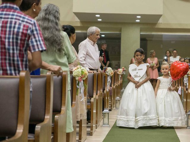 O casamento de Gabriel e Thais em Vila Velha, Espírito Santo 14