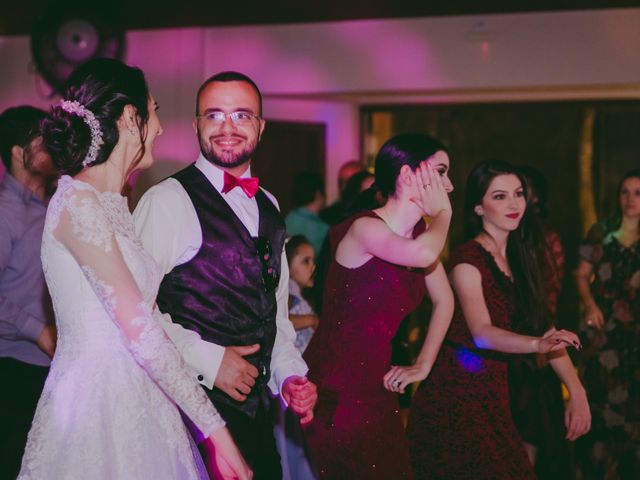 O casamento de Eric e Fahay em Curitiba, Paraná 146