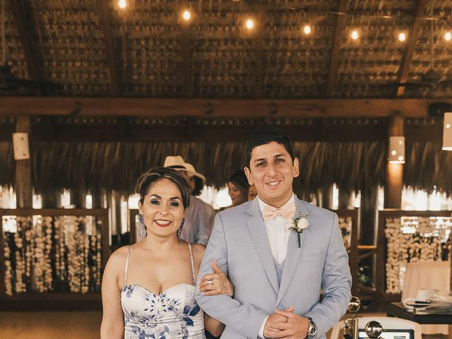 O casamento de Eduardo e Azucena em Fernando de Noronha, Pernambuco 71