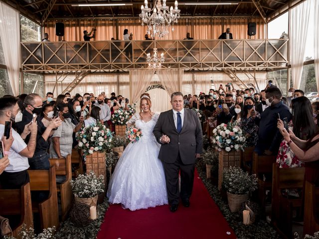O casamento de Vinicius e Larissa em Mairiporã, São Paulo Estado 55