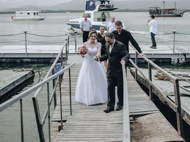 O casamento de William e Mariana em Guaratuba, Paraná 11