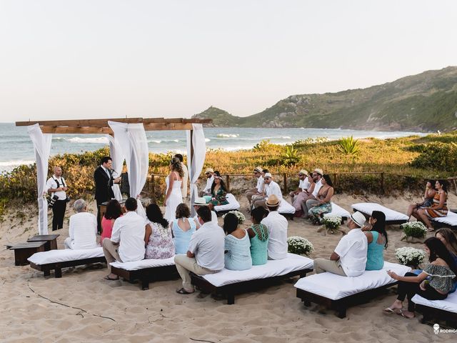 O casamento de Douglas e Ludmila em Florianópolis, Santa Catarina 10