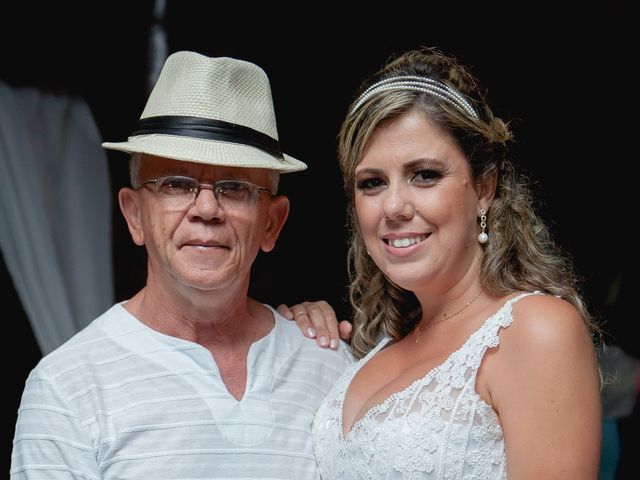 O casamento de Douglas e Ludmila em Florianópolis, Santa Catarina 17