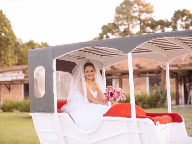 O casamento de Welber e Gislayne em São José dos Pinhais, Paraná 21