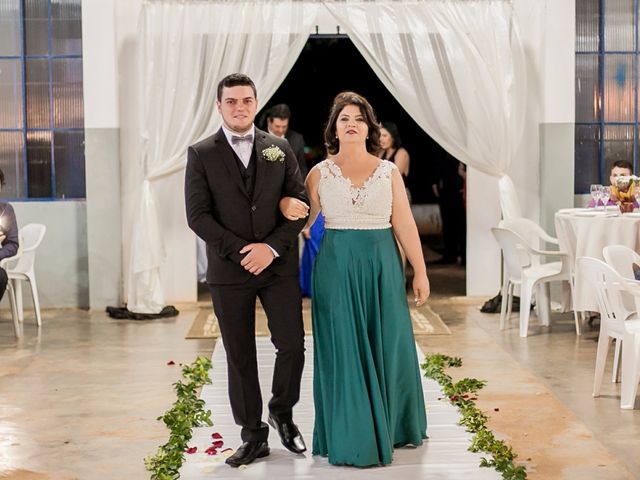 O casamento de Vinicius e Zélia em Querência do Norte, Paraná 7