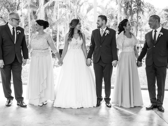 O casamento de Gabriel e Jacqueline em Guararema, São Paulo Estado 29