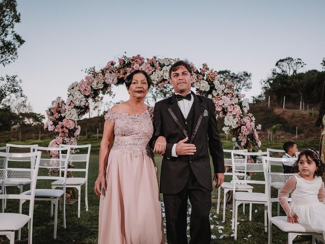 O casamento de Lincon e Blena em Pedro Leopoldo, Minas Gerais 23