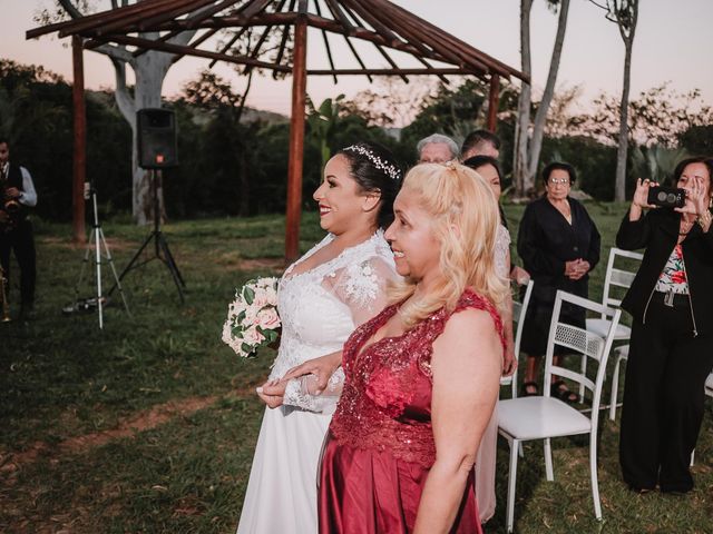 O casamento de Lincon e Blena em Pedro Leopoldo, Minas Gerais 32