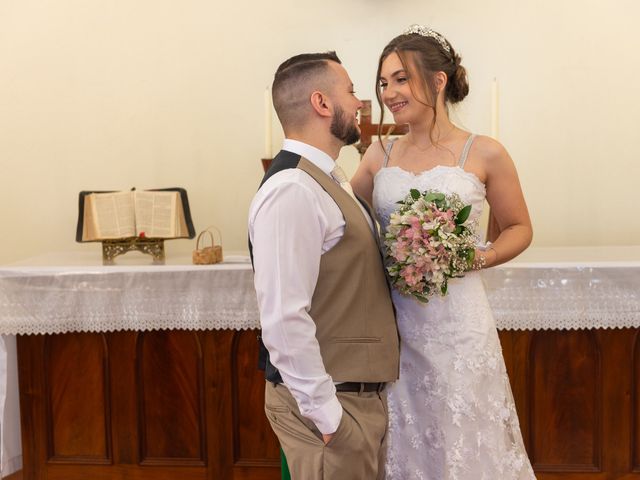 O casamento de Gabriele e Jordan em Porto Alegre, Rio Grande do Sul 19