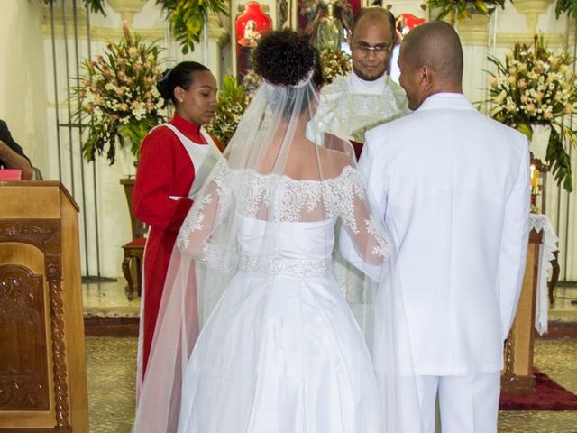 O casamento de João e Esthefane em Santa Luzia do Norte, Alagoas 67