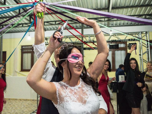 O casamento de Waldisney e Claudia em Curitiba, Paraná 21