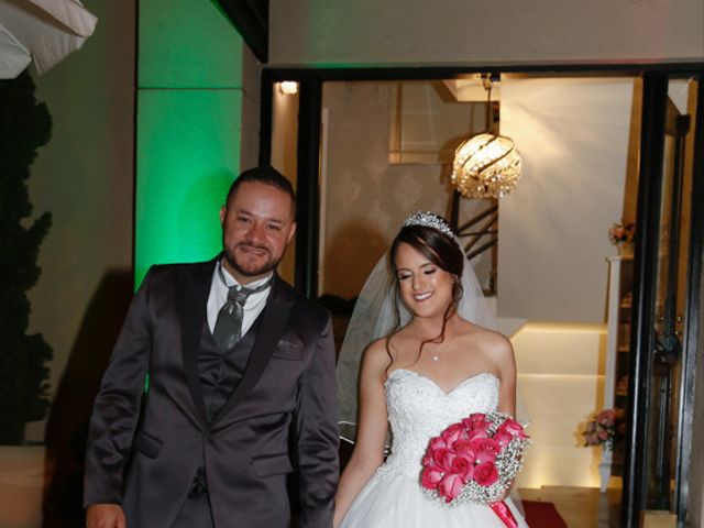 O casamento de Fabiano Nascimento e Ligia Nascimento em São Paulo 10